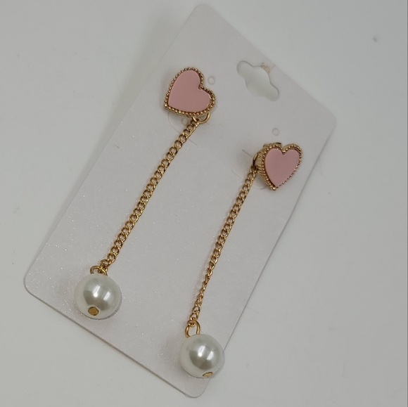 Pink Hearts and pearl dangling chain earrings with gold hardware - Picture 5 of 6